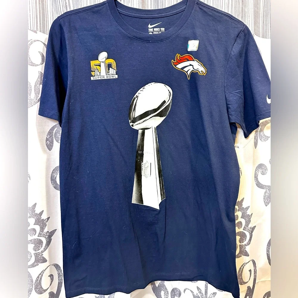 NWOT Nike Super Bowl 50 Broncos‎ Blue T-Shirt Size M